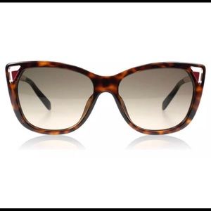 LIKE NEW Beautiful Dior Sunglasses